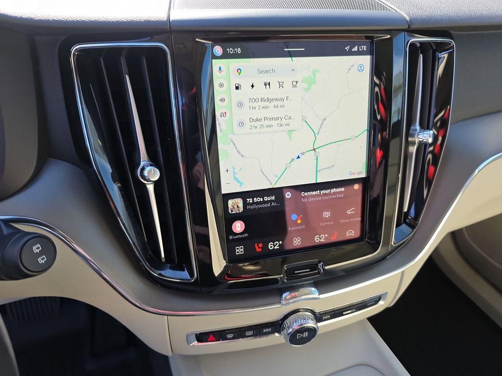 Used 2025 Volvo XC60 T8 Core w/ Protection Package Premier image 29