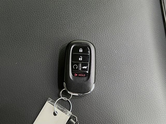 Used 2025 Honda Pilot Elite image 32