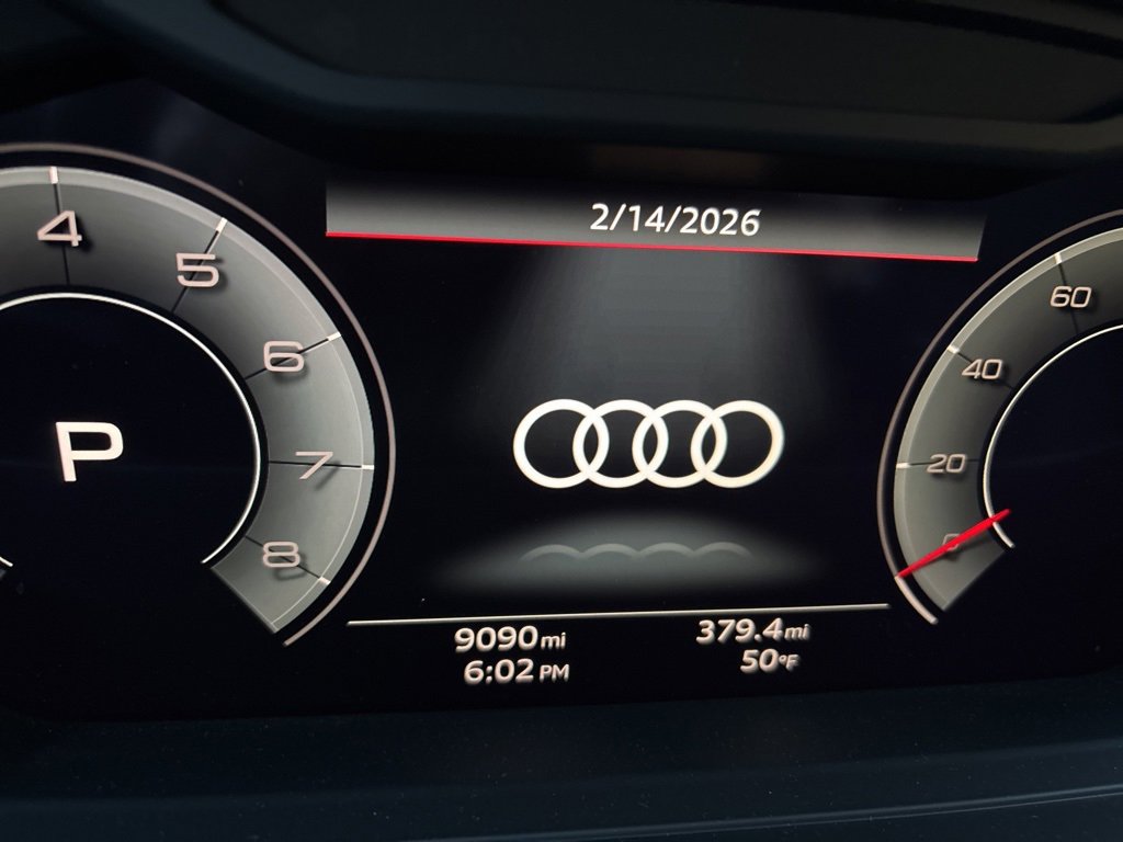 Used 2023 Audi A8 L 3.0T image 4