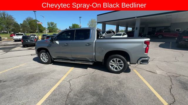Used 2023 Chevrolet Silverado 1500 LTZ w/ LTZ Premium Package AWD/4WD image 5