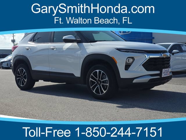 Used 2025 Chevrolet TrailBlazer LT AWD/4WD image 1