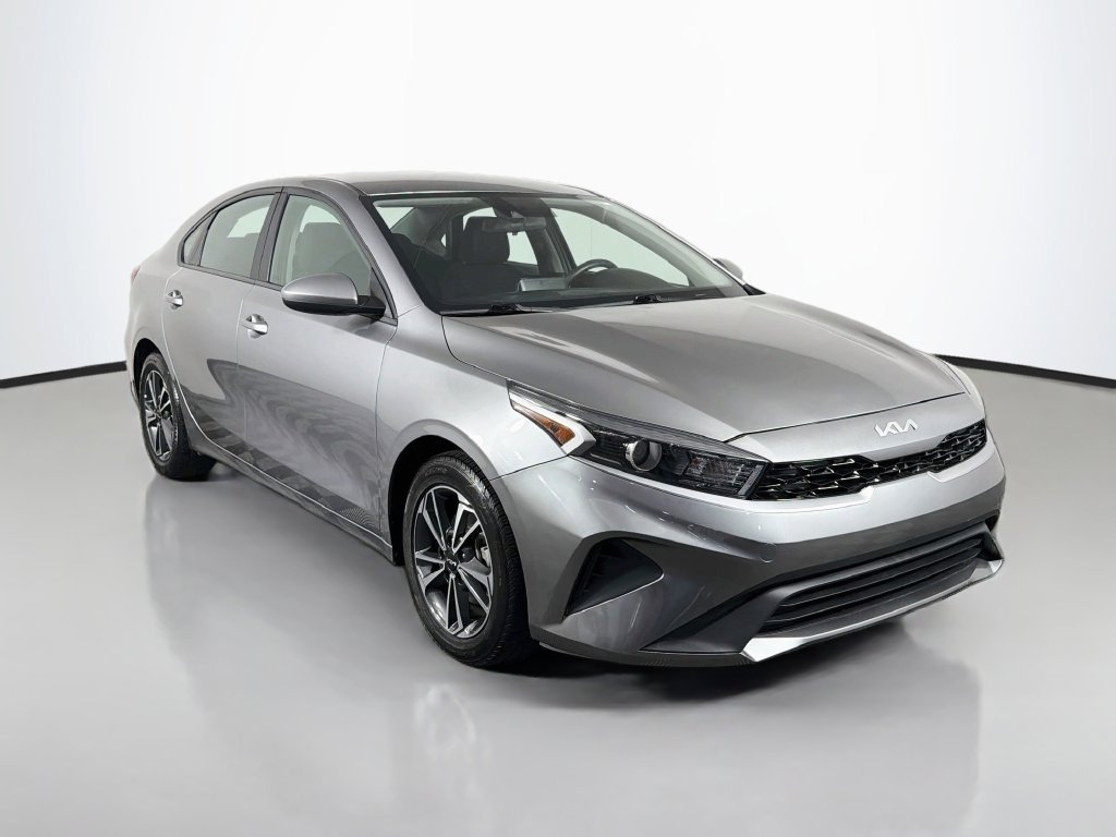 Used 2024 Kia Forte LXS FWD image 1