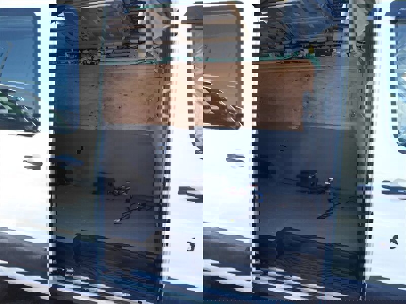 Used 2019 Ford Transit 350 XLT image 28