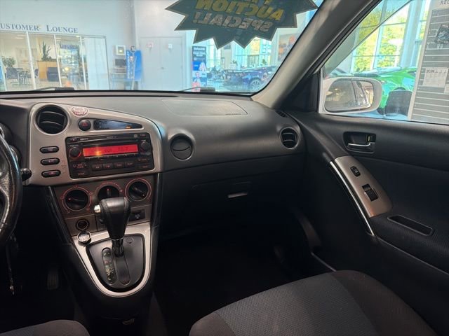 Used 2007 Toyota Matrix FWD image 17