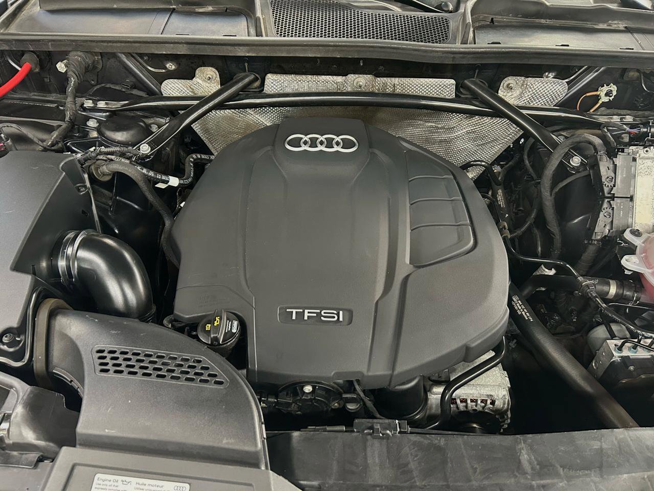 Used 2019 Audi Q5 2.0T Premium w/ Convenience Package image 9