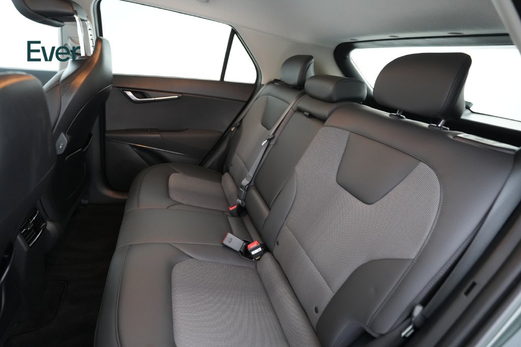 Used 2025 Kia Niro Wind FWD image 24