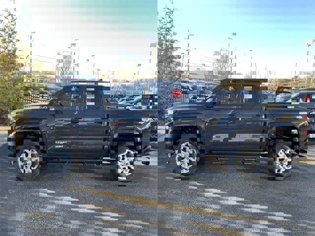 New 2026 Toyota Tacoma SR5 image 5