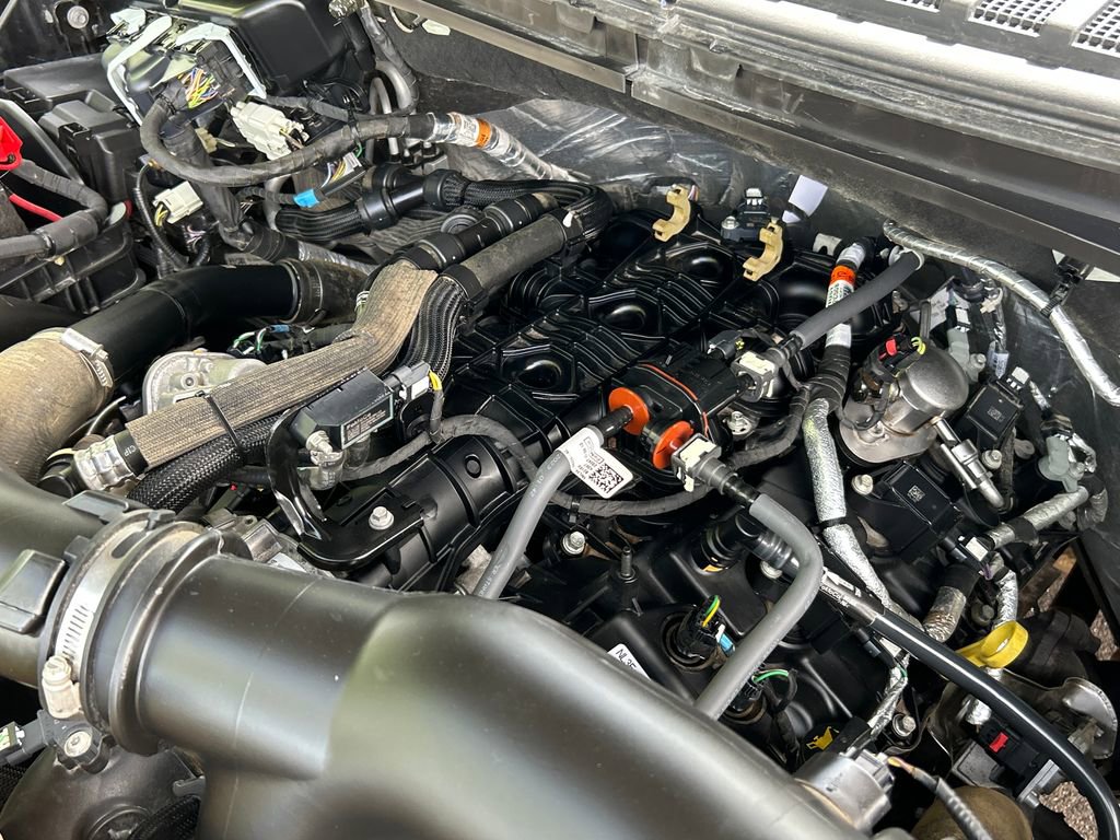 Used 2024 Ford Expedition XLT AWD/4WD image 41