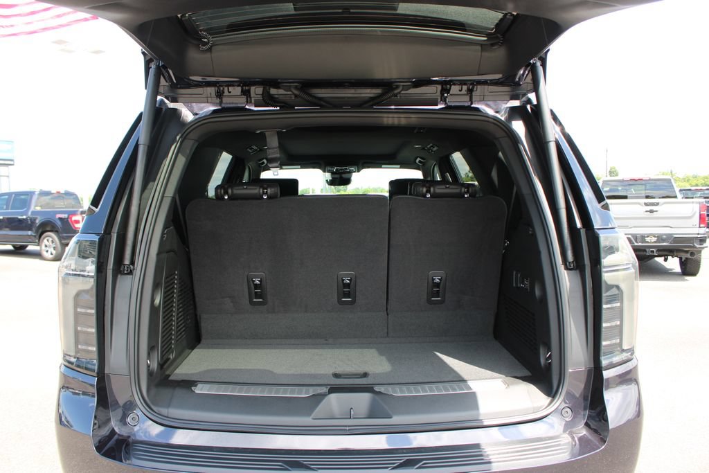 New 2026 Chevrolet Tahoe High Country AWD/4WD image 14