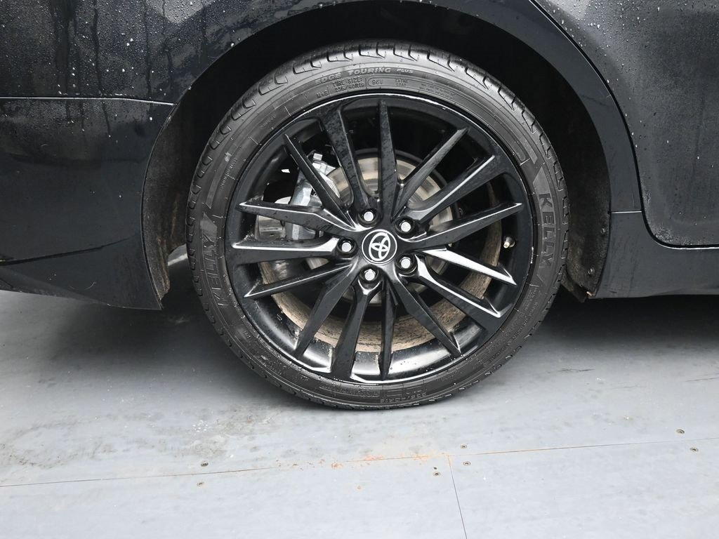 Used 2023 Toyota Camry XSE image 10