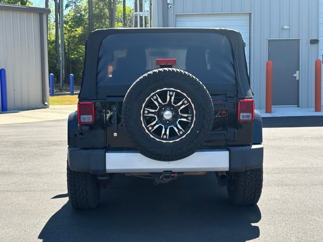 Used 2011 Jeep Wrangler Sahara w/ Connectivity Group AWD/4WD image 4