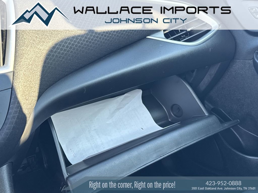 Used 2024 Chevrolet Malibu LT FWD image 21