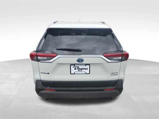 Used 2021 Toyota RAV4 Limited AWD/4WD image 4