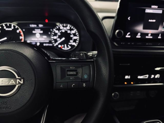 Used 2022 Nissan Rogue SV AWD/4WD image 24