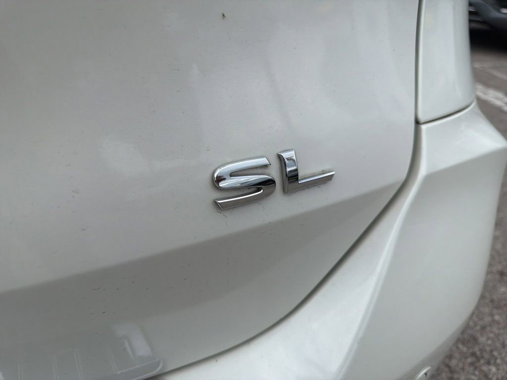 Used 2019 Nissan Rogue SL w/ Premium Package FWD image 8