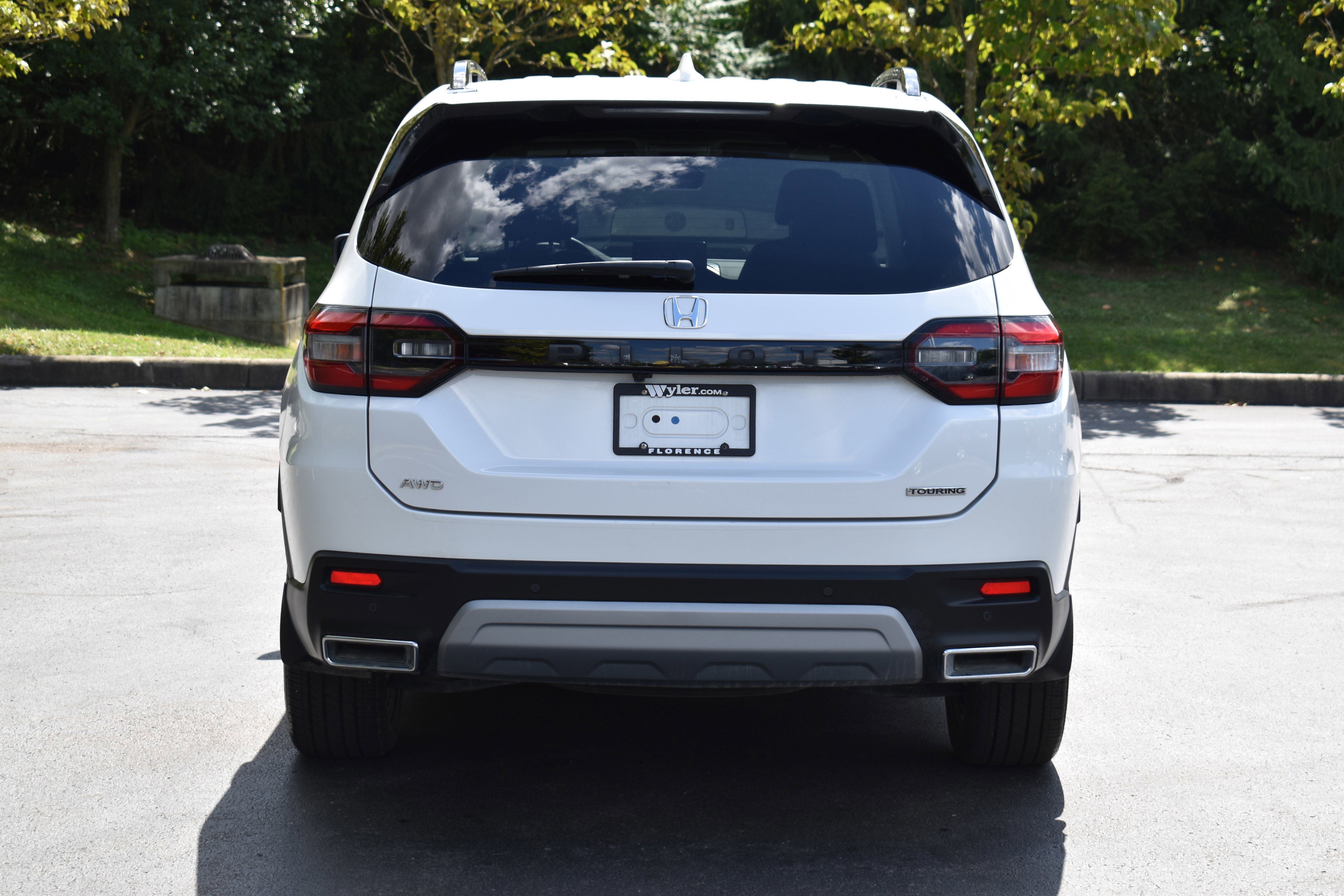 Certified 2024 Honda Pilot Touring image 35