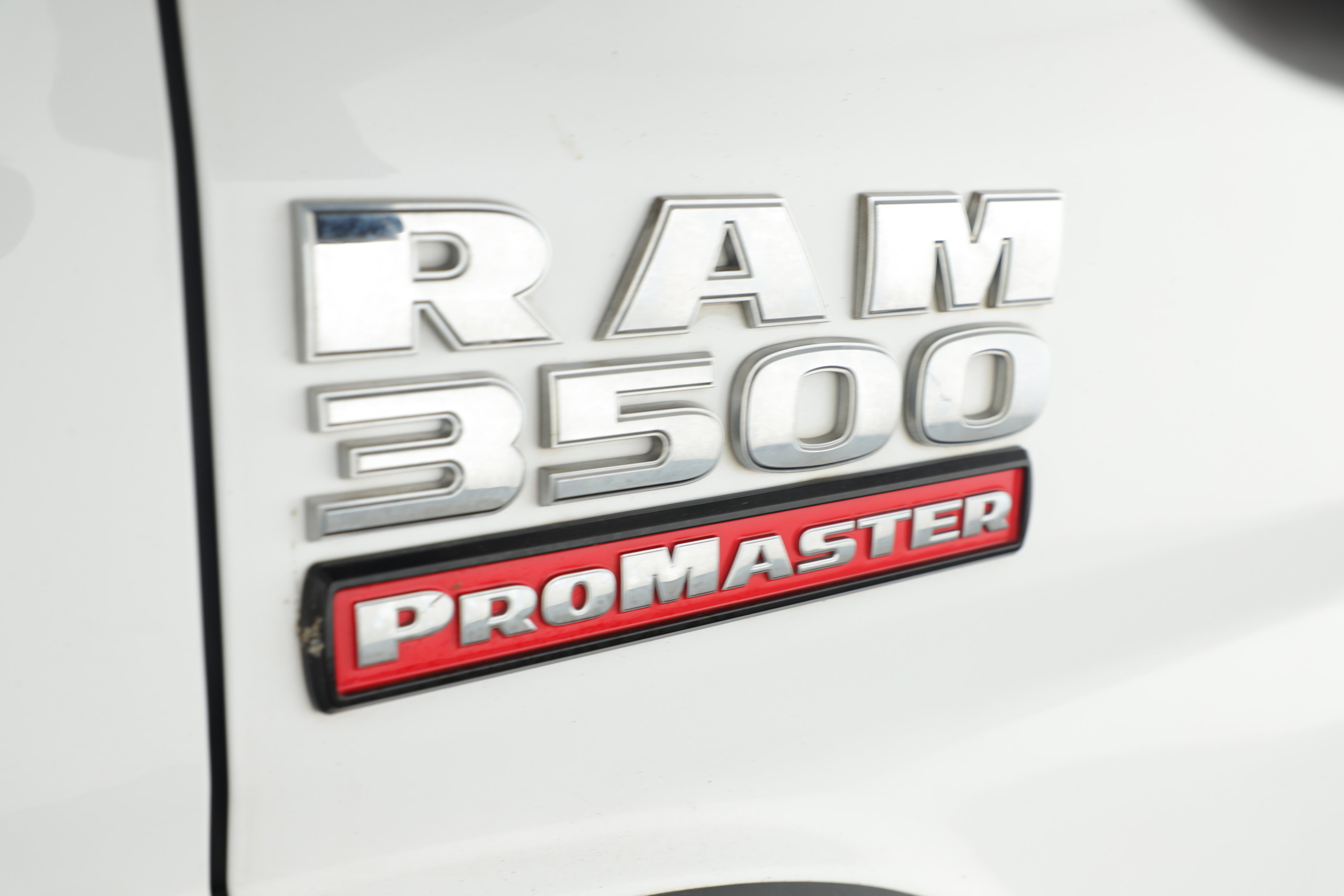 Used 2018 RAM ProMaster 3500 w/ Premium Appearance Group image 4