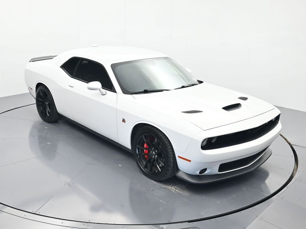 Used 2023 Dodge Challenger R/T Scat Pack w/ Plus Package RWD image 29