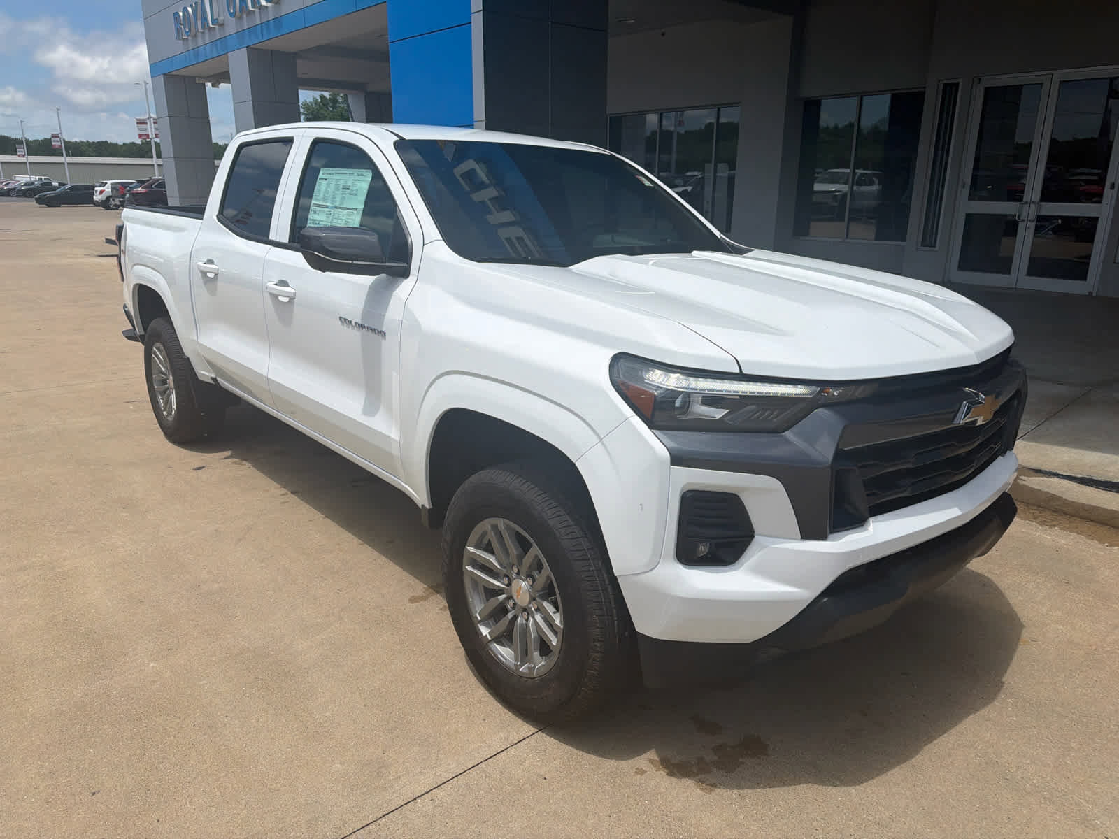 New 2026 Chevrolet Colorado LT w/ LT Convenience Package AWD/4WD image 9