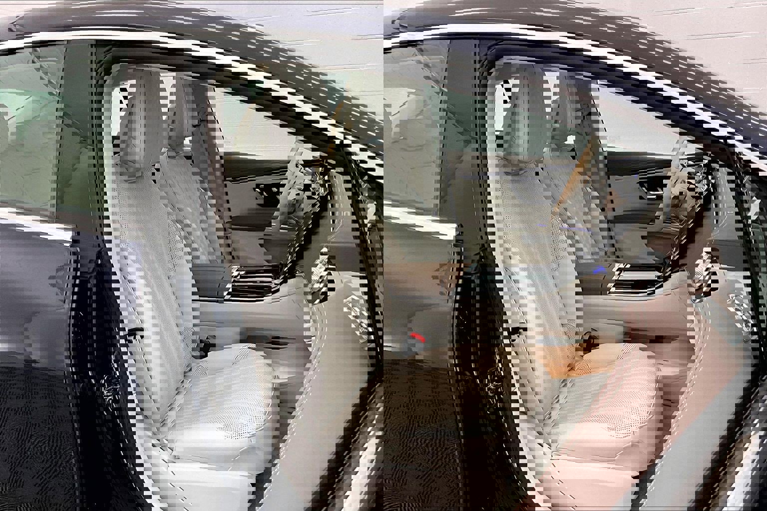 Certified 2022 Mercedes-Benz EQS 450+ Sedan image 6