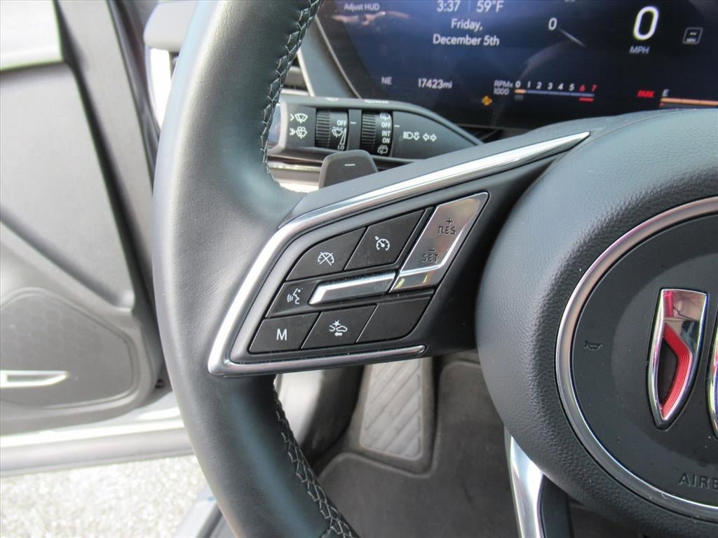 Used 2025 Buick Envision Preferred AWD/4WD image 18