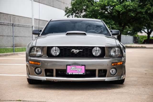 Used 2005 Ford Mustang GT Premium RWD image 12