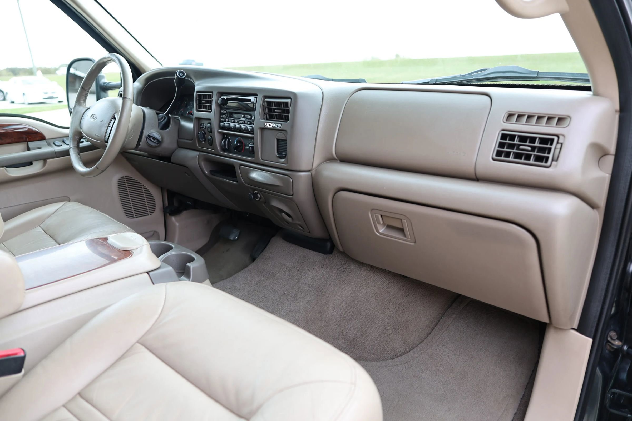Used 2000 Ford Excursion Limited image 39