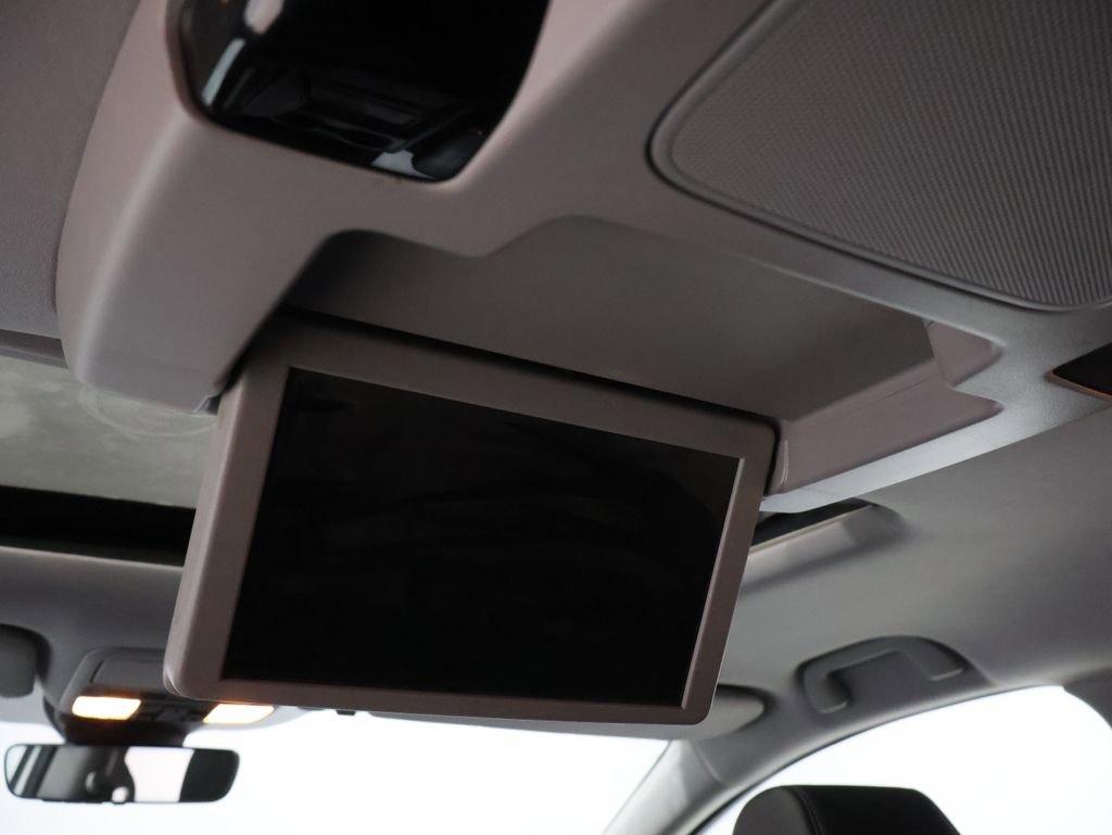 Used 2023 Honda Odyssey Touring image 17