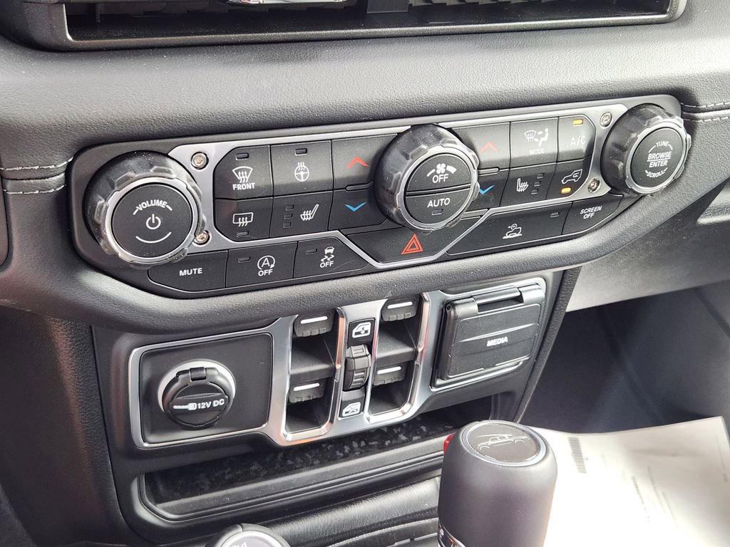 New 2026 Jeep Gladiator Sport AWD/4WD image 13