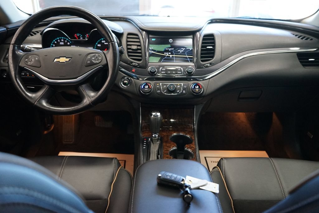 Used 2015 Chevrolet Impala LT FWD image 37
