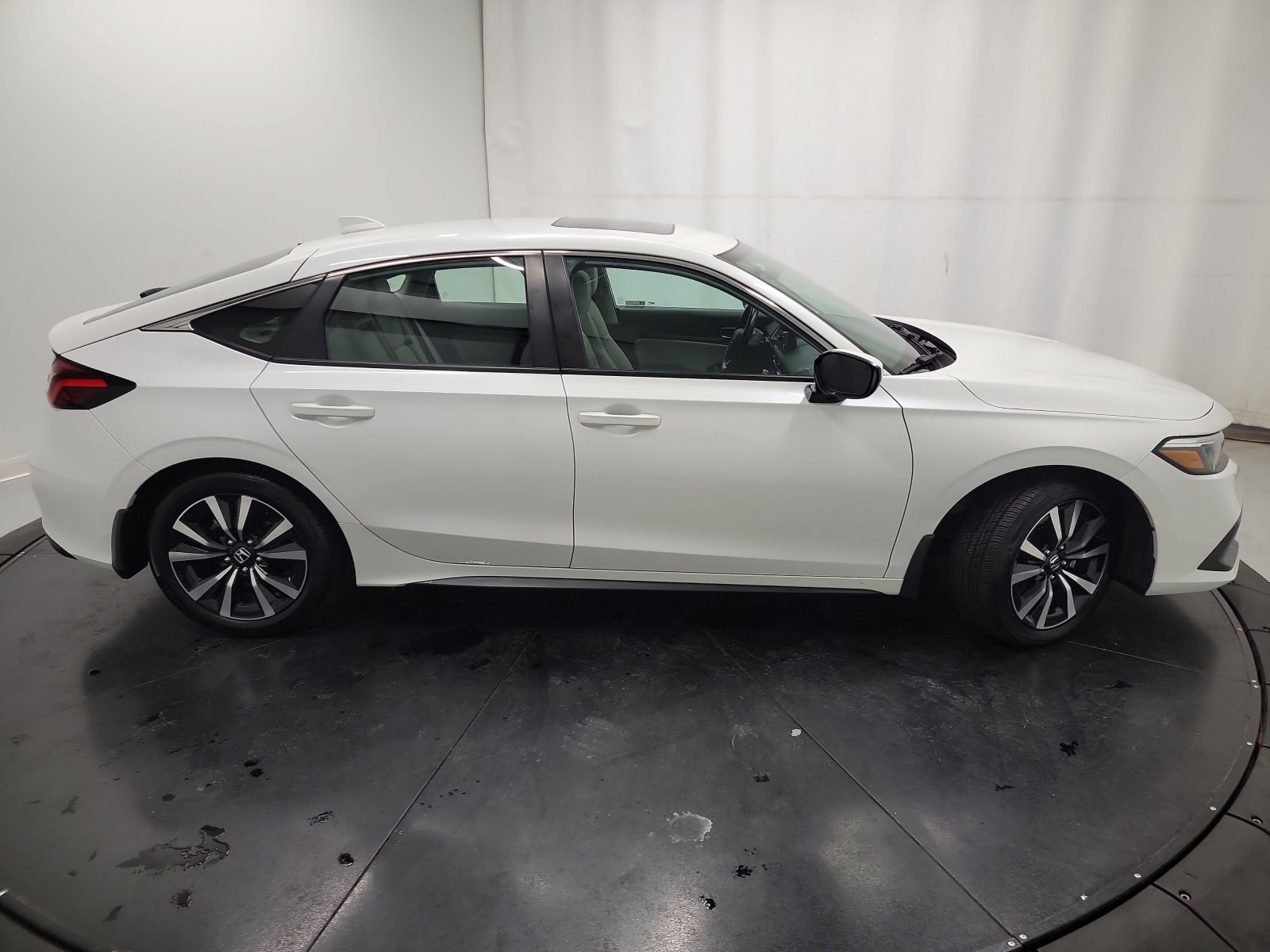 Certified 2023 Honda Civic EX-L image 11