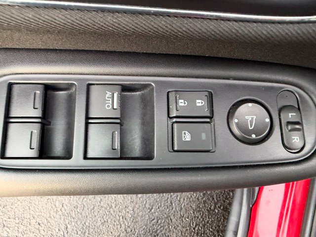 Used 2018 Honda HR-V EX image 14