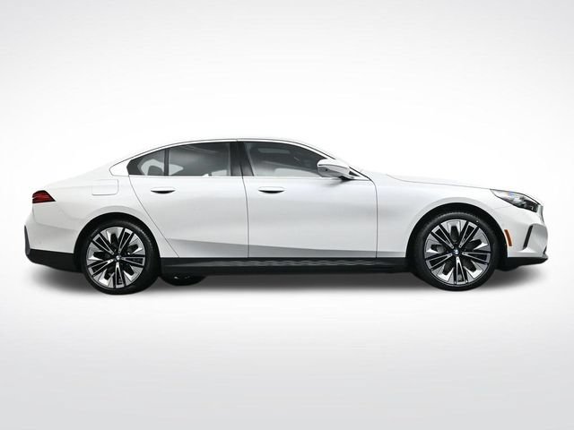 New 2026 BMW i5 eDrive40 RWD image 33