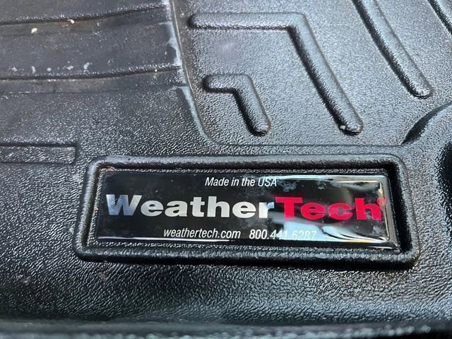 Used 2023 Hyundai Elantra Limited image 26