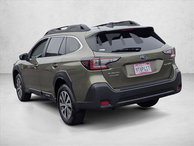 Certified 2025 Subaru Outback Premium image 8
