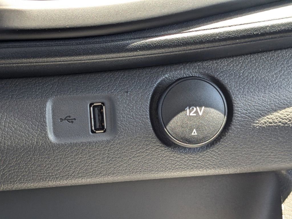 New 2025 Ford Transit 250 148 Medium Roof w/ Load Area Protection Package image 21