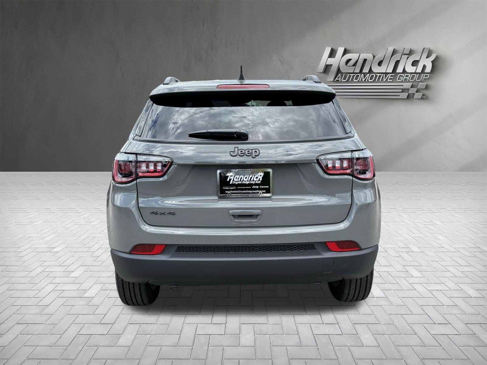 New 2026 Jeep Compass Latitude AWD/4WD image 9