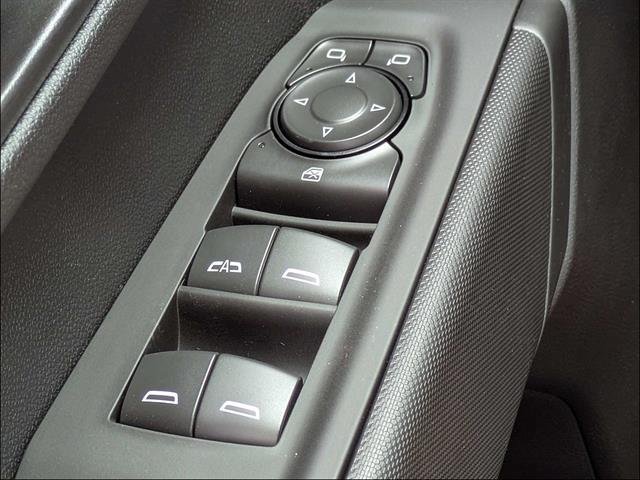 New 2026 Chevrolet Silverado 1500 Custom w/ LPO, Dark Essentials Package AWD/4WD image 27