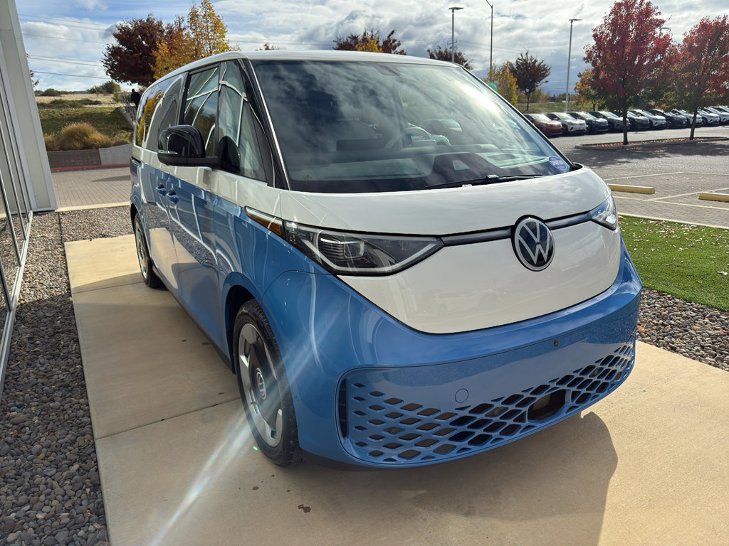 New 2025 Volkswagen ID. Buzz Pro S Plus image 3