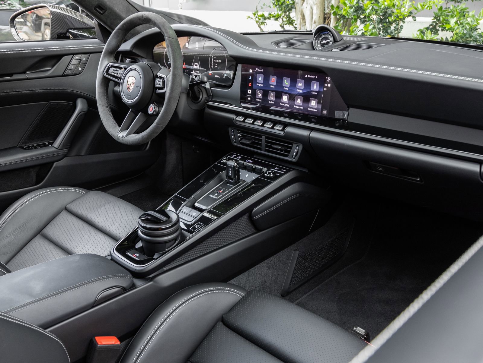 Certified 2026 Porsche 911 Carrera GTS image 12