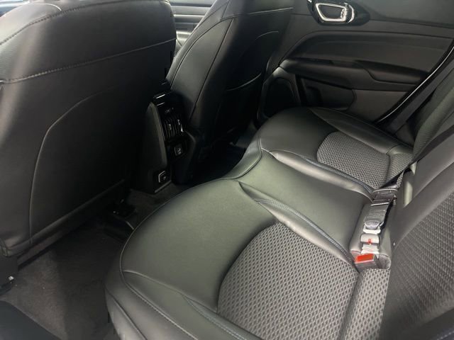 New 2026 Jeep Compass Latitude AWD/4WD image 28