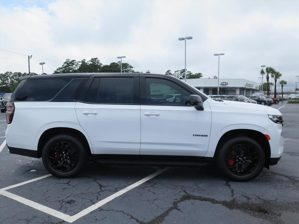 Used 2024 Chevrolet Tahoe RST w/ RST Performance Edition AWD/4WD image 2