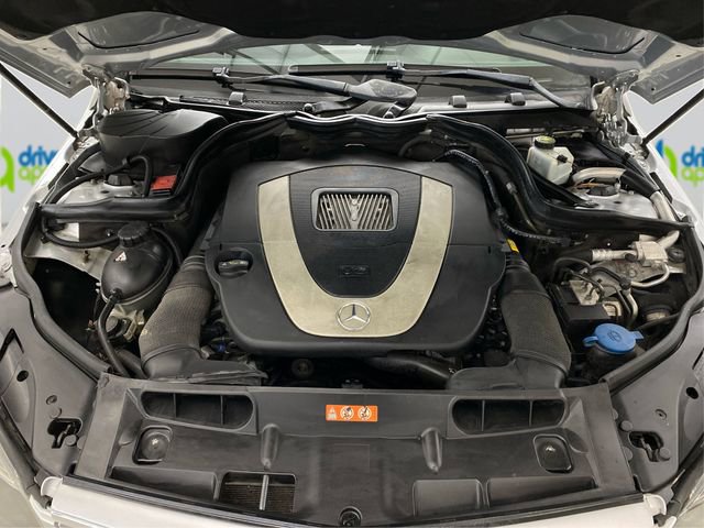 Used 2011 Mercedes-Benz C 300 4MATIC Sedan image 12