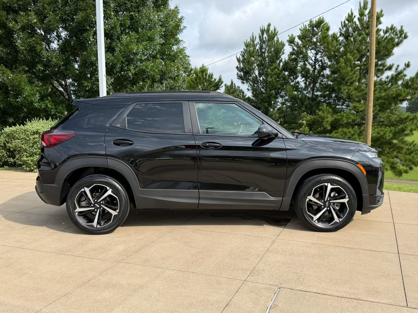 Used 2022 Chevrolet TrailBlazer RS FWD image 7