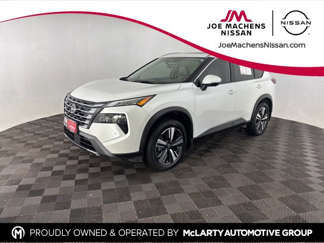 Used 2024 Nissan Rogue SL w/ SL Premium Package image 3