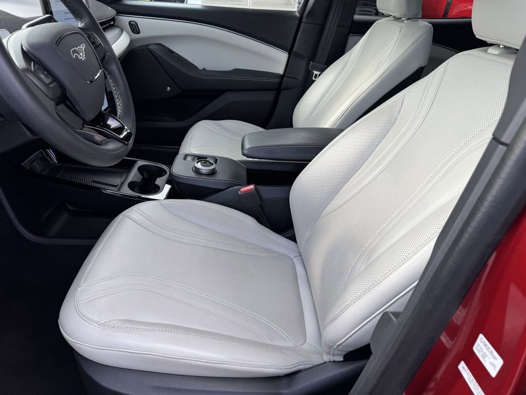 Used 2023 Ford Mustang Mach-E Premium image 11
