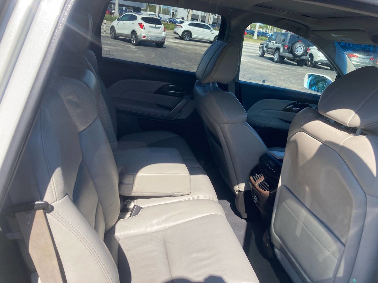 Used 2011 Acura MDX w/ Advance Package image 17