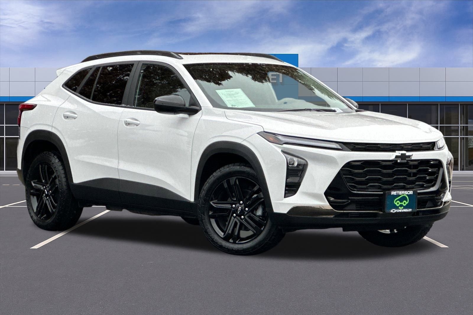 Certified 2025 Chevrolet Trax ACTIV w/ Sunroof Package image 2