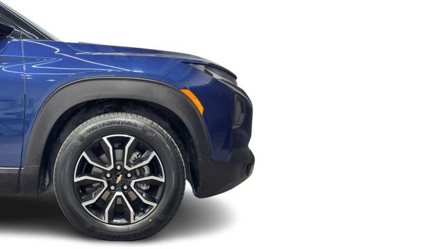 Used 2022 Chevrolet TrailBlazer ACTIV w/ Sun and Liftgate Package FWD image 8