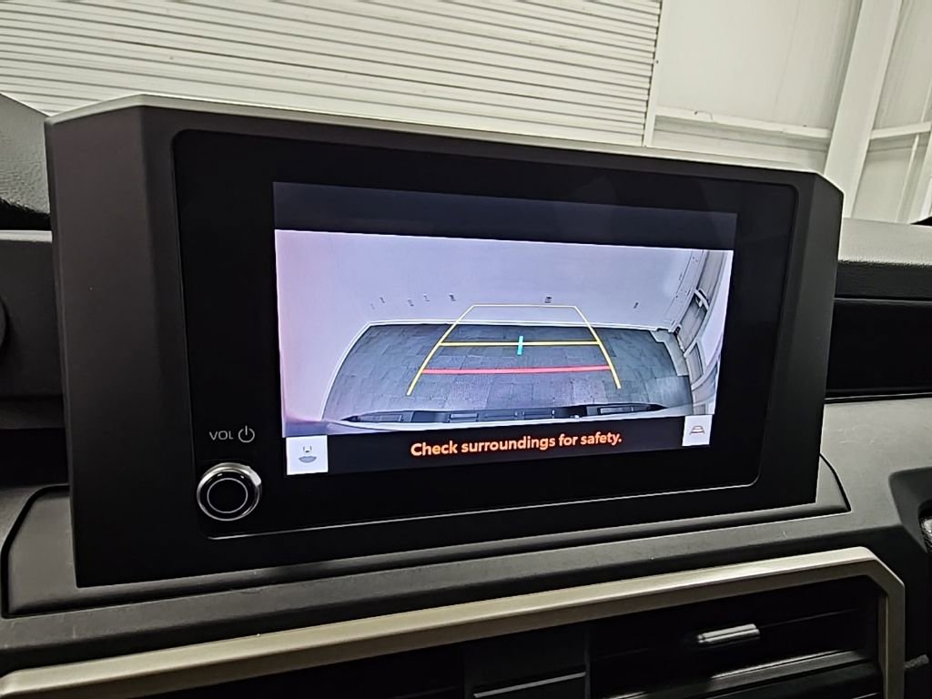 Used 2024 Toyota Tacoma SR image 17